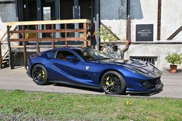 Ferrari 812 Superfast — photo 18