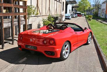 Ferrari 360 Spider — photo 25