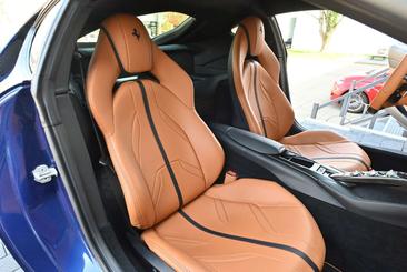 Ferrari 812 Superfast — photo 22