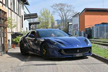 Ferrari 812 Superfast — photo 28