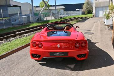 Ferrari 360 Spider — photo 34