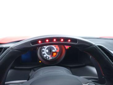 Ferrari 488 Pista — photo 14
