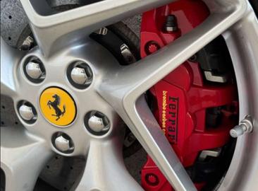 Ferrari F8 Spider — photo 19