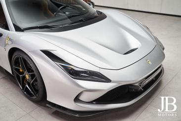 Ferrari F8 Tributo — photo 6