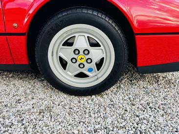 Ferrari 208 — photo 7