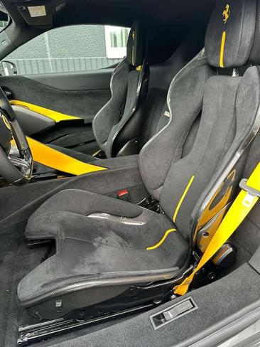 Ferrari Testarossa — photo 10