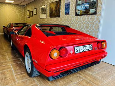 Ferrari 208 — photo 16