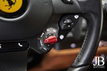 Ferrari F8 Tributo — photo 39
