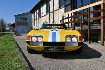 Ferrari 365 GTB4 — photo 20