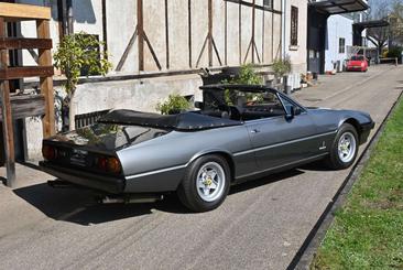 Ferrari 400 — photo 25