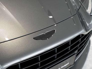 Aston Martin DB12 V8 — photo 21