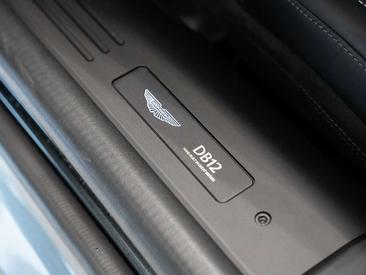 Aston Martin DB12 V8 — photo 29
