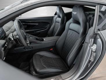 Aston Martin DB12 V8 — photo 34