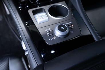 Aston Martin Rapide Berline S — photo 30