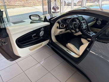 Aston Martin DB11 V12 AMR — photo 5