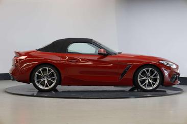 BMW Z4 Roadster SDrive20i — photo 26
