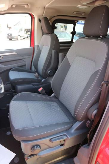 Volkswagen Multivan Van EHybrid — photo 10