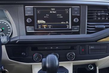 Volkswagen Transporter Van 2.0 TDI 150 — photo 10