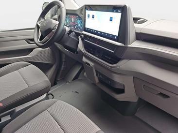 Volkswagen Transporter — photo 17