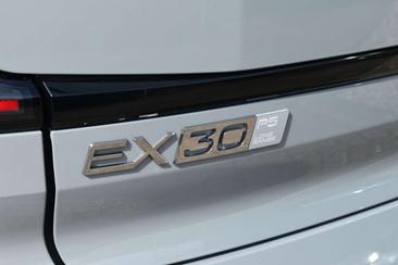Volvo EX30 Single Motor — photo 10