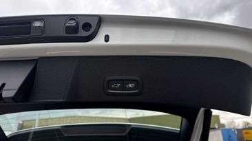 Volvo EX40 Single Motor Extended Range — photo 14