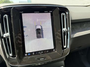 Volvo C40 Coupé SUV — photo 17