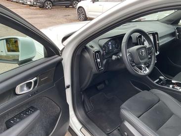 Volvo XC40 T5 Recharge — photo 13