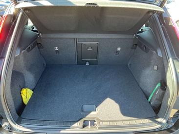 Volvo XC40 T5 Recharge — photo 18