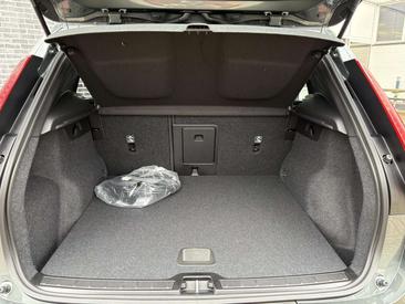 Volvo EX40 Single Motor — photo 18