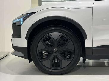 Volvo EX30 TWIN MOTOR PERFORMANCE — photo 3