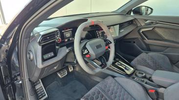 Audi RS3 Berline — photo 11