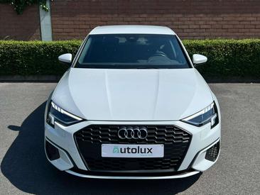 Audi A3 Berline 35 TFSI — photo 2