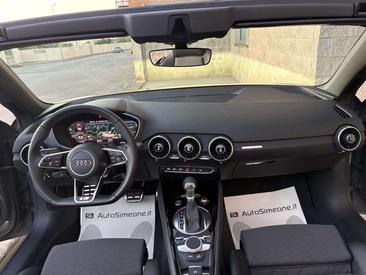 Audi TT 40 TFSI — photo 12