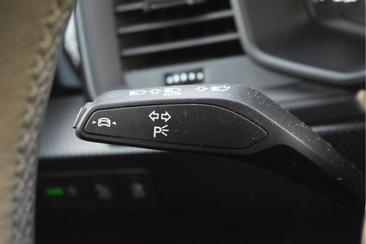 Audi A1 Sportback 35 TFSI — photo 36