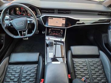 Audi RS6 avant — photo 10