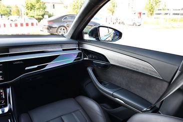 Audi A8 Berline Lang 50 TDI Quattro — photo 16