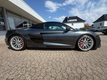 Audi R8 Coupé V10 Performance Quattro — photo 11