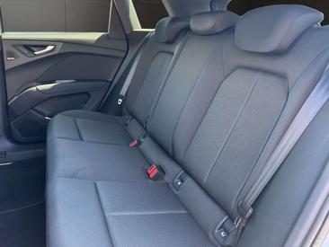 Audi Q4 E-tron 35 125 KW — photo 11