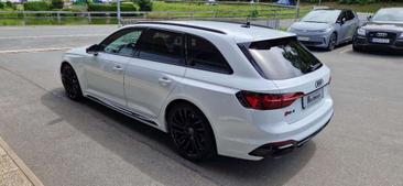 Audi RS4 Avant — photo 5