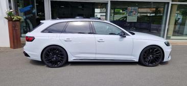 Audi RS4 Avant — photo 6