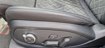Audi RS4 Avant — photo 12