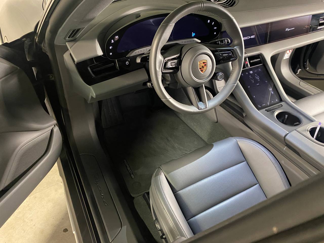 Porsche Taycan 4 Cross Turismo - 2023 - Joinsteer - #11