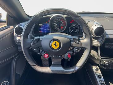 Ferrari GTC4Lusso T — photo 19