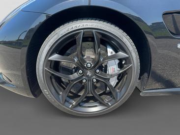 Ferrari GTC4Lusso T — photo 25