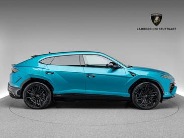 Lamborghini Urus SE — photo 21