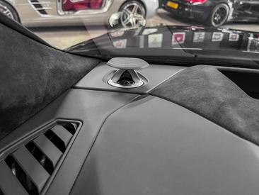 Lamborghini Urus S — photo 11