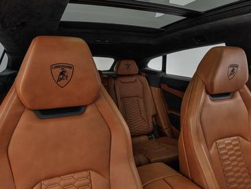 Lamborghini Urus S — photo 12