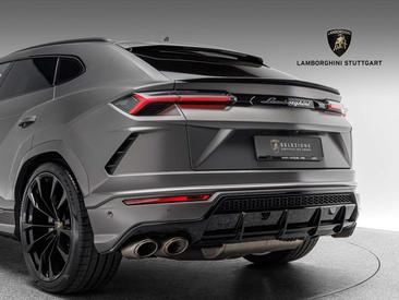 Lamborghini Urus S — photo 27