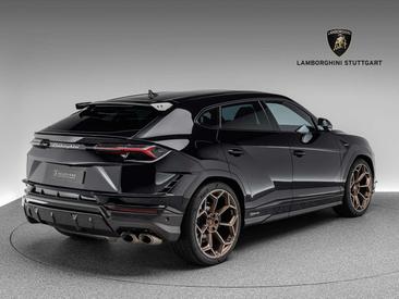 Lamborghini Urus Performante — photo 26