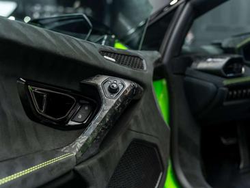 Lamborghini Huracán Performante — photo 17
